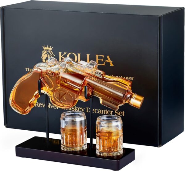 Elegant Whiskey Decanter Set With Smoker Kit 1